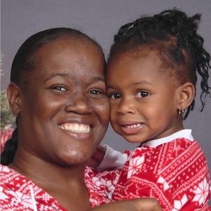 Meet your Posher, Dee